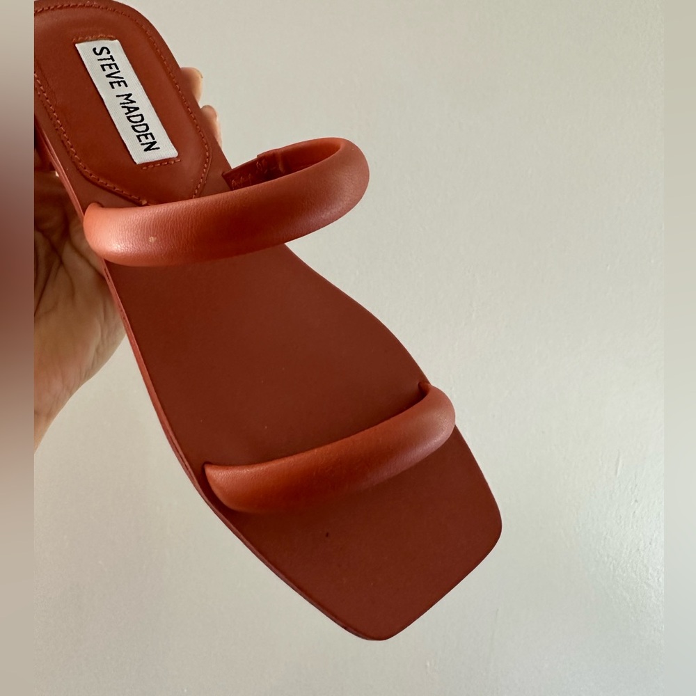 Steve Madden Women's Red Sandals